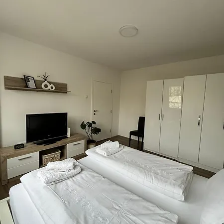 Astra Apartment Near The Main Train Station Novi Sad Exterior foto
