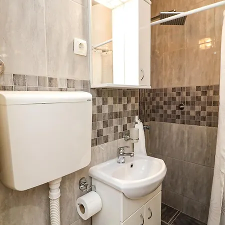 Astra Apartment Near The Main Train Station Novi Sad Exterior foto